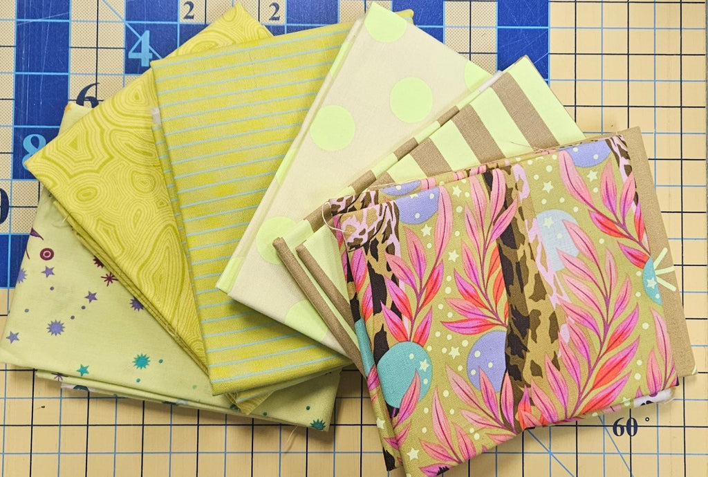 Tula Pink: Custom Curated Bundle - Moonbeam Giraffe (7 Fabrics)