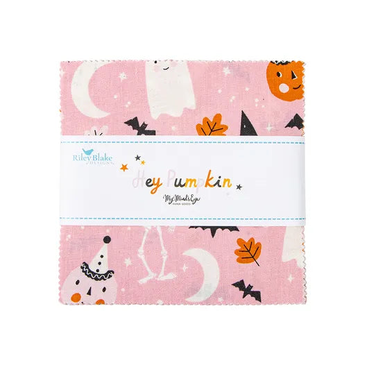 Riley Blake - Hey Pumpkin - 5 Inch Stacker - 42 Pieces - 5-16030-42