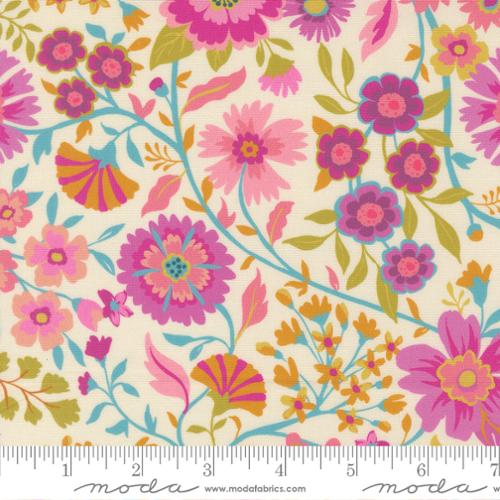 Moda - Parlor - Wild And Free Cream - 11961 11 - Sold by the Half Yard