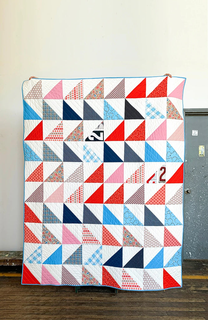 In This Corner Quilt Pattern by Denyse Schmidt Quilts - DSQ012