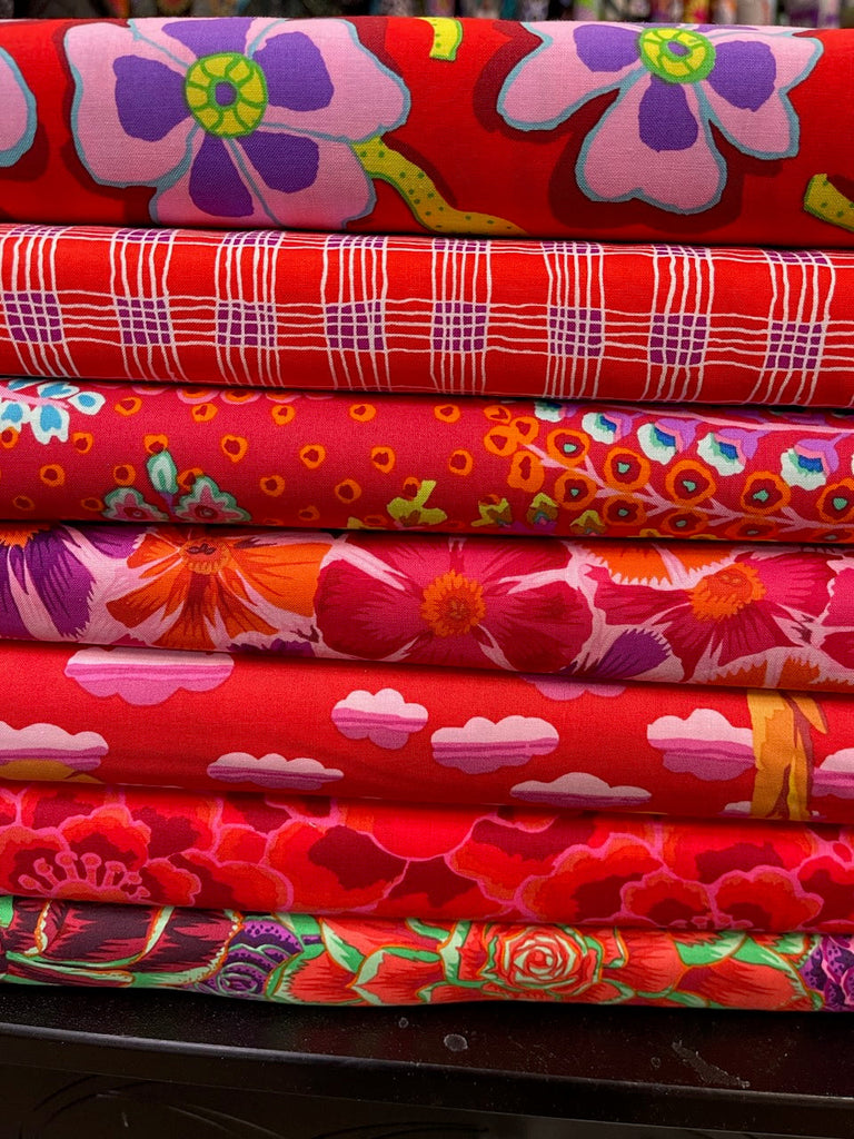 Kaffe Fassett: Custom Crated Bundle #304 - Reds (7 Fabrics)