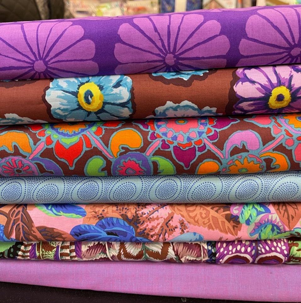 Kaffe Fassett: Custom Curated Bundle #314 - Contrast Lupine (7 Fabrics)