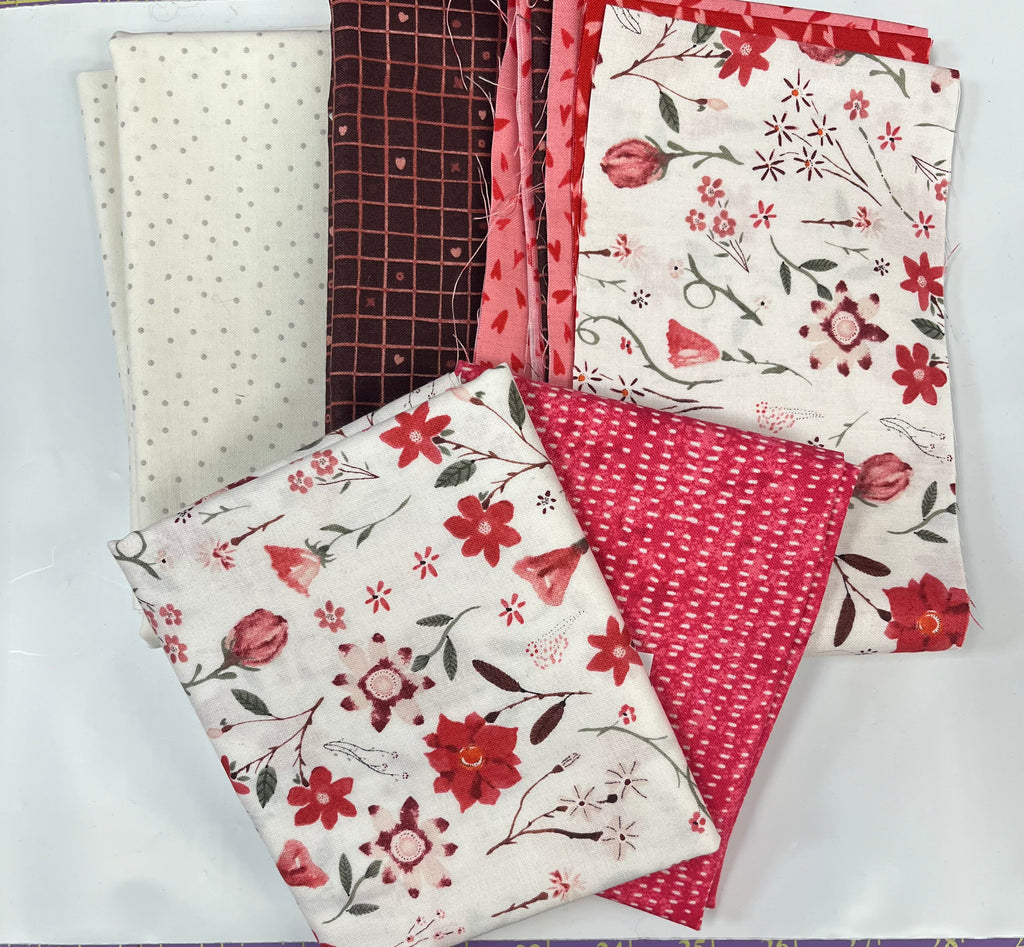 Bedford Court Table Runner Kit