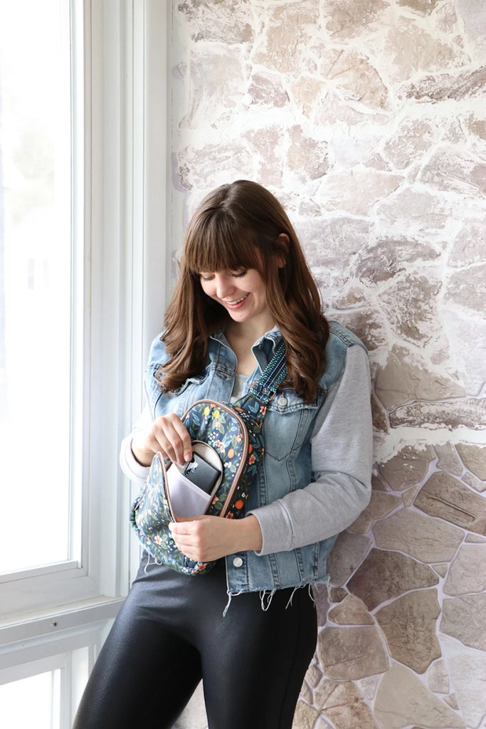 Jenny Bag Pattern by Sallie Tomato - LST270