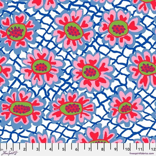 Kaffe Fassett Collective 108- Flower Net White