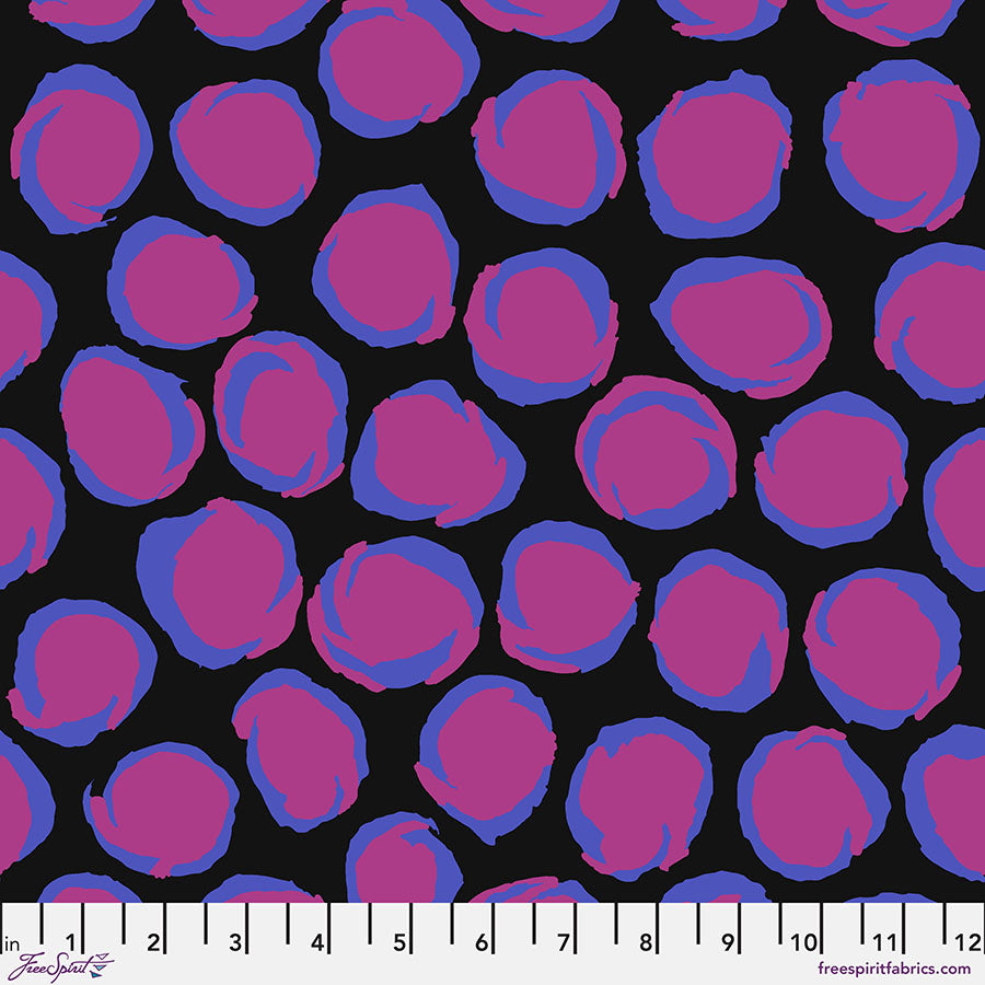 FreeSpirit - Kaffe Fassett Collective August 2025 - Twist - Black - PWBM102.BLACK - Sold by the Half Yard
