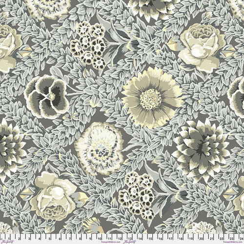 FreeSpirit Fabrics: Kaffe Fassett for the Kaffe Fassett Collective - Flower Lattice - Grey || Vintage, PWGP011.GREY