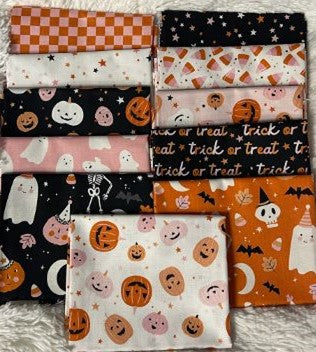 Riley Blake - Hey Pumpkin - Half Yard Bundle -11 Half Yard Cuts