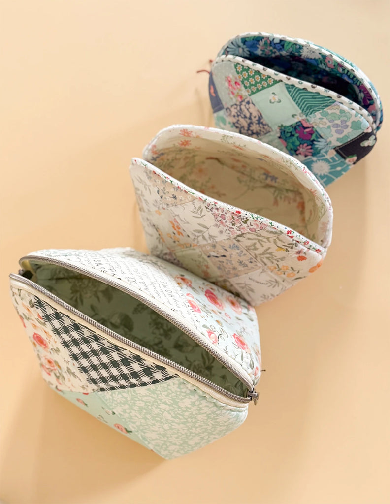 Criss Cross Pouch Set Pattern by Minki Kim of Sewing Illustrations - SI-BP12
