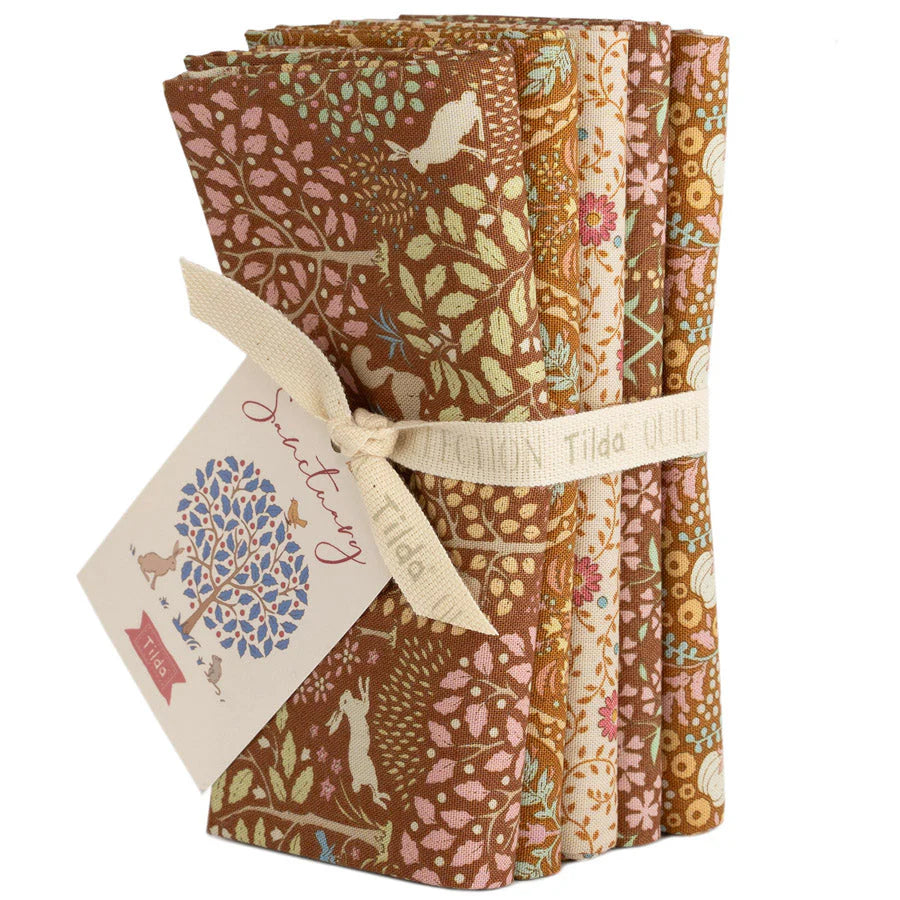 Tilda - Sanctuary - 5 Fat Quarter Bundle Carmel Ochre - TIL300197