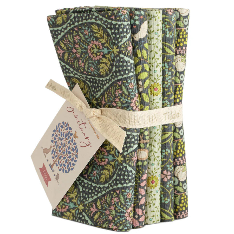 Tilda - Sanctuary - 5 Fat Quarter Bundle Green Gray - TIL300199
