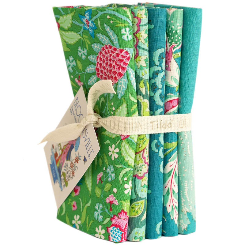BLOOMSVILLE by TILDA- FAT QUARTER BUNDLE 5 fabrics Pine/Turquoise TIL300161