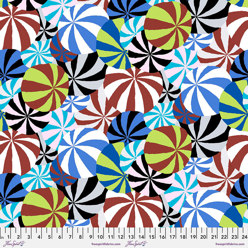 Beach Balls - Neutral || Kaffe: 85 And Fabulous - PWGP037.NEUTRAL